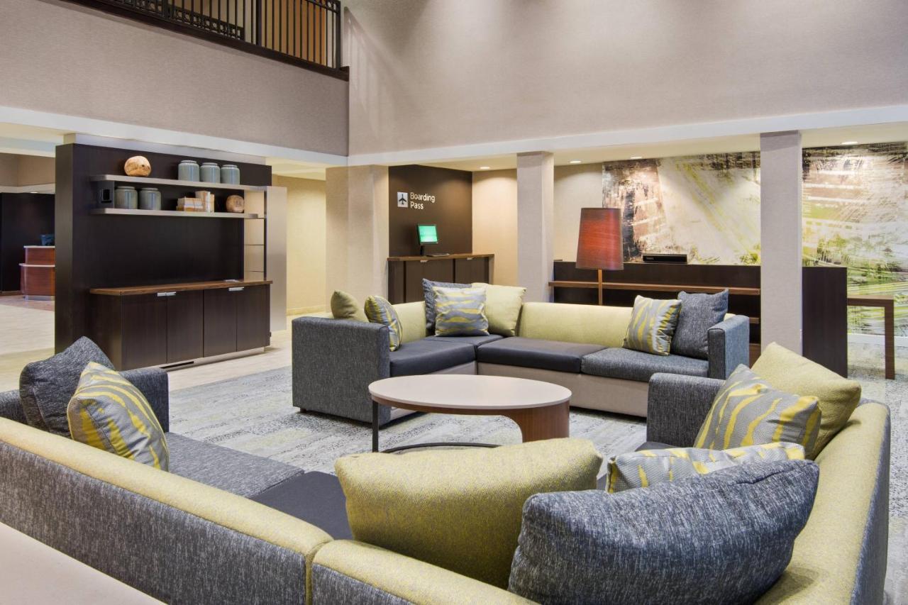 Hotel Courtyard By Marriott Springfield Airport Extérieur photo