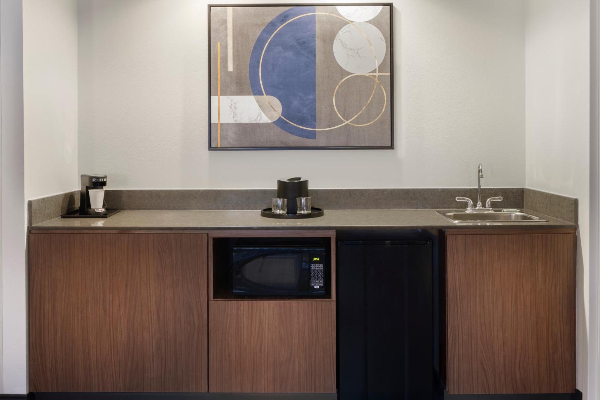 Hotel Courtyard By Marriott Springfield Airport Extérieur photo