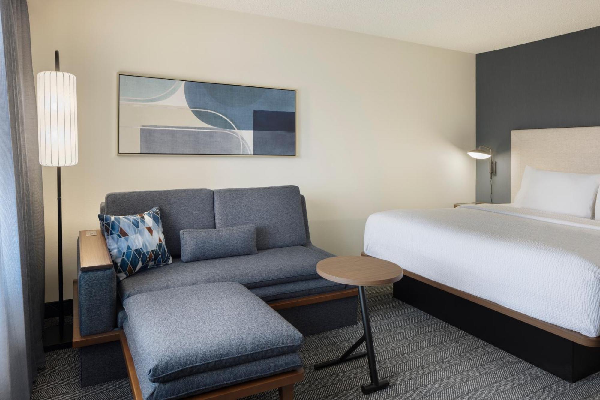 Hotel Courtyard By Marriott Springfield Airport Extérieur photo